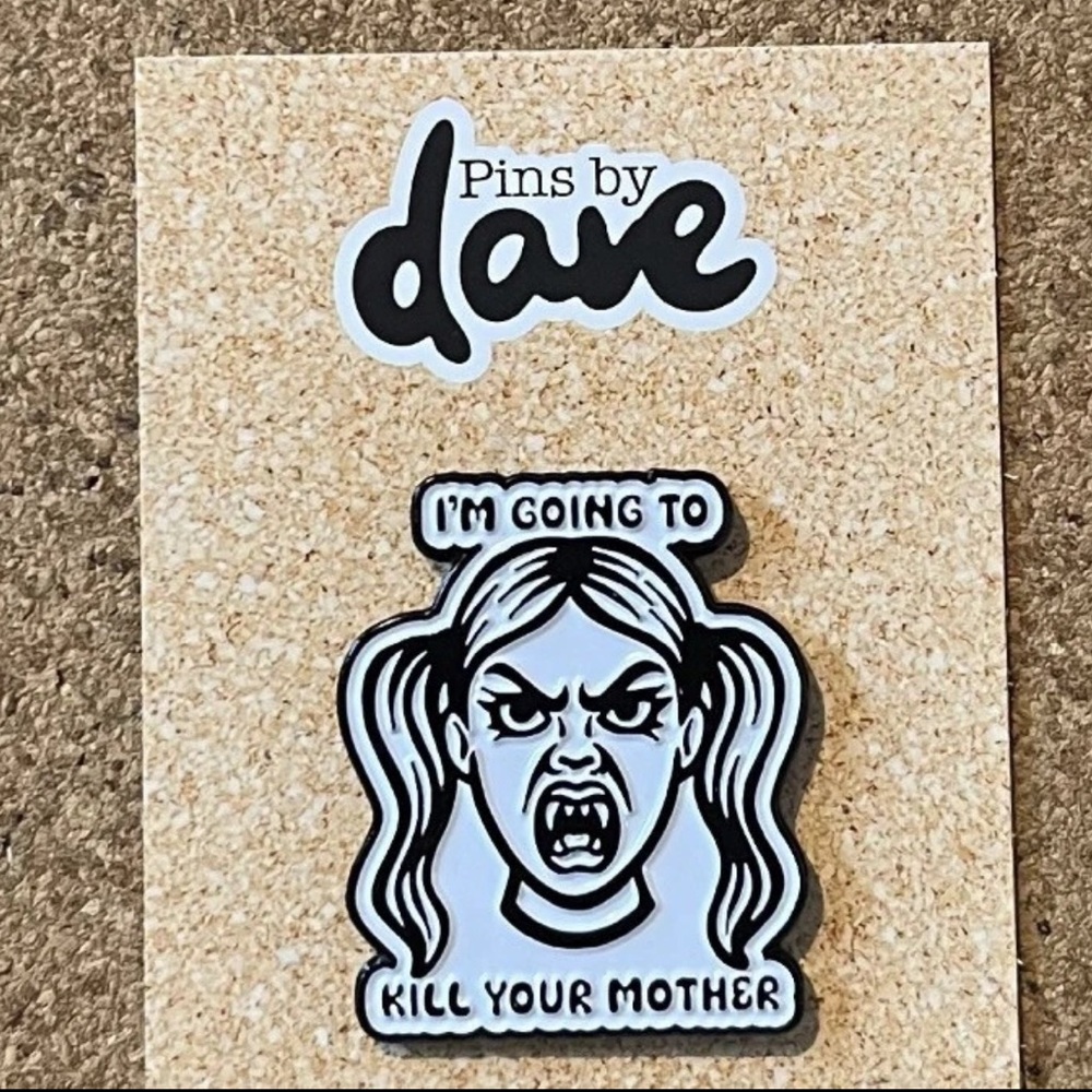 Dungeon Crawler Carl Enamel Pin – Samantha